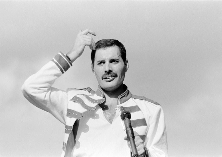 The defiant final days of Freddie Mercury